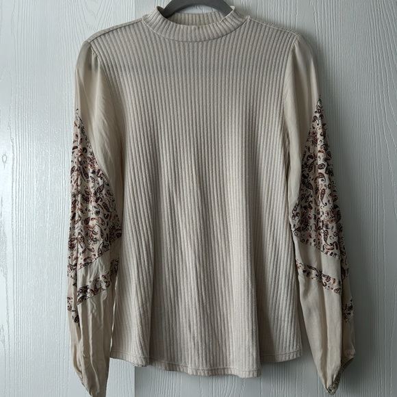 Maurices Paisley Sleeve Mock Neck Blouse - Size XS - Picture 3 of 6